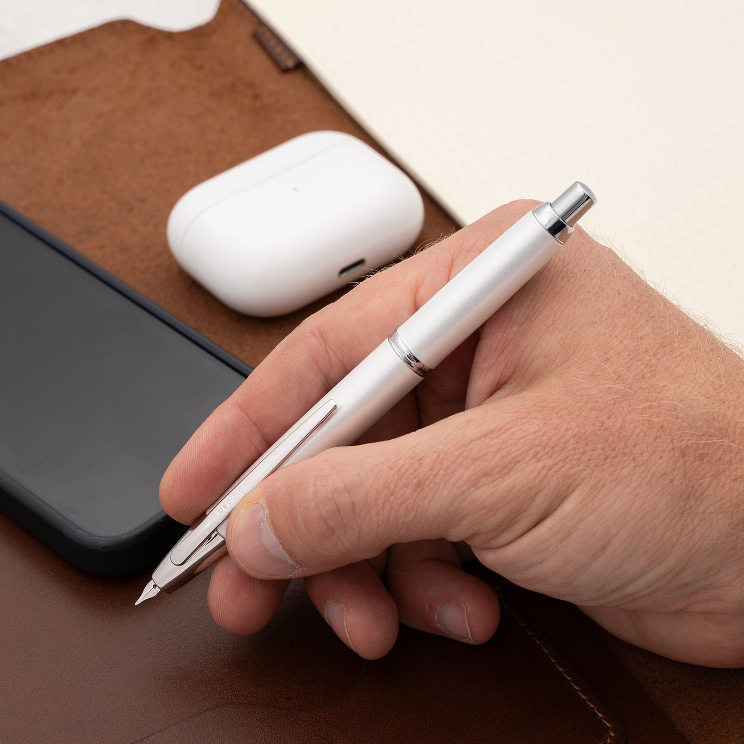 Pilot Vanishing Point Decimo Fountain Pen - Pearlescent White Lacquer with Rhodium Trim