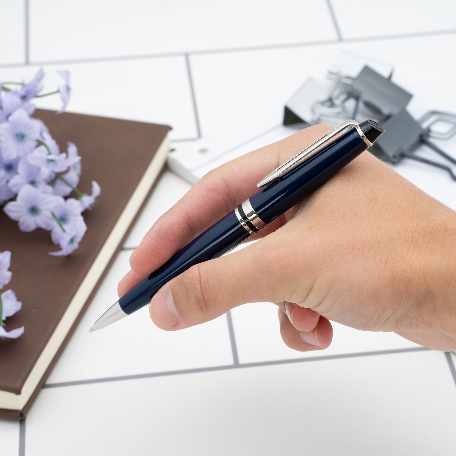 Waterman Expert Deluxe Ballpoint Pen - Blue Chrome Trim