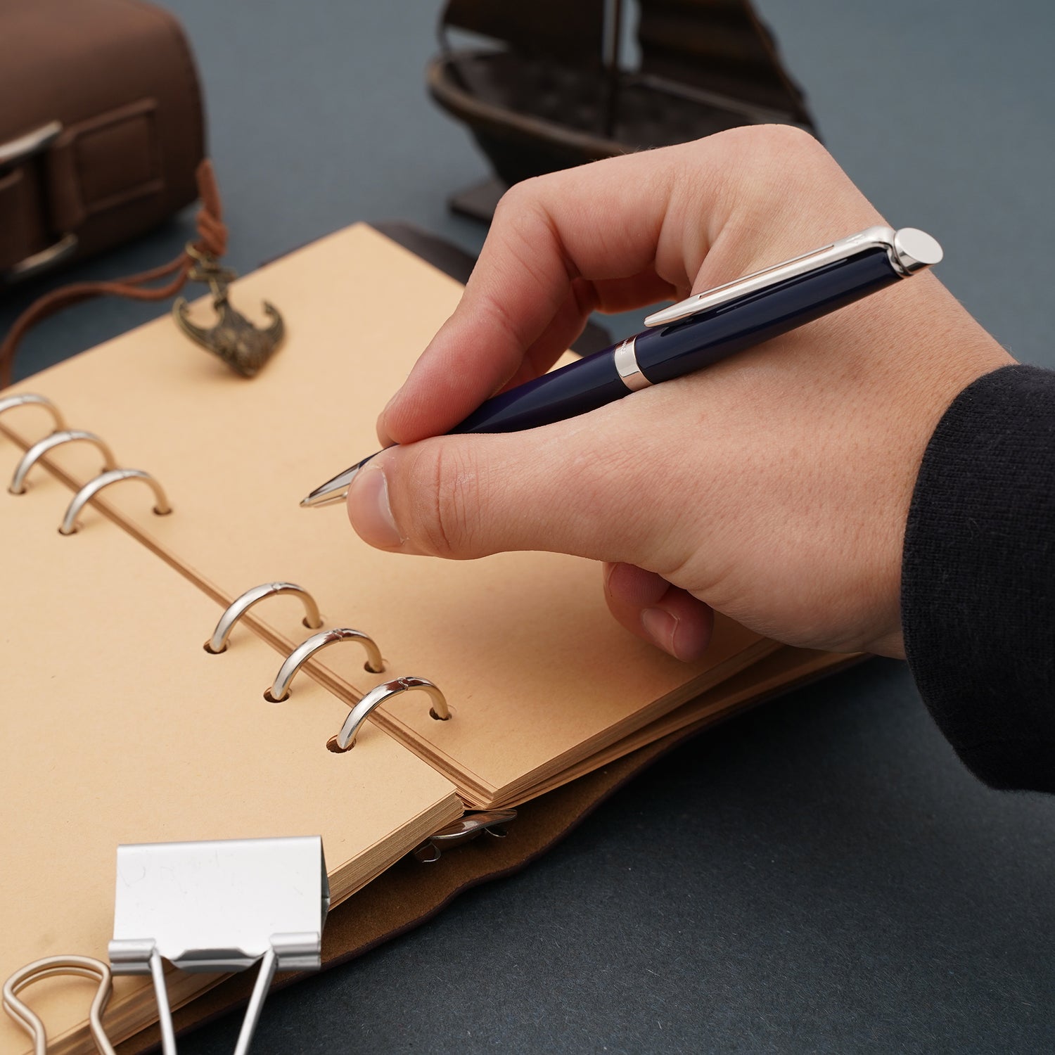 Waterman Hémisphère Ballpoint Pen - Blue with Chrome Trim