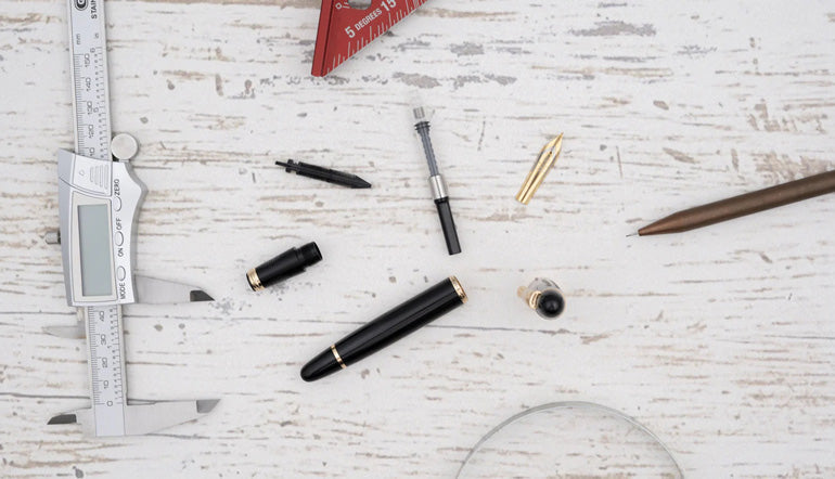 Materials of a Fountain Pen 