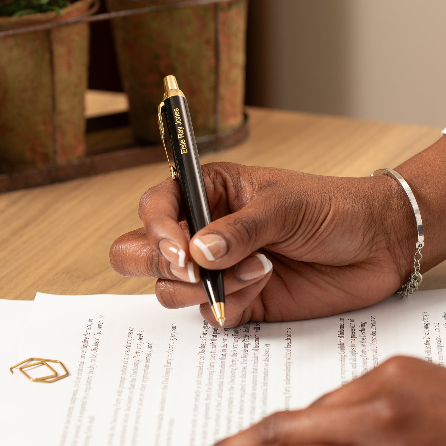 Parker IM Black Gold Retractable Ballpoint Pen