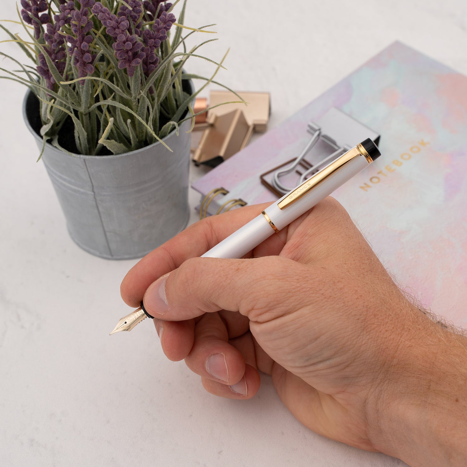 Pilot Grance Fountain Pen - Pearl White Lacquer with Gold Trim