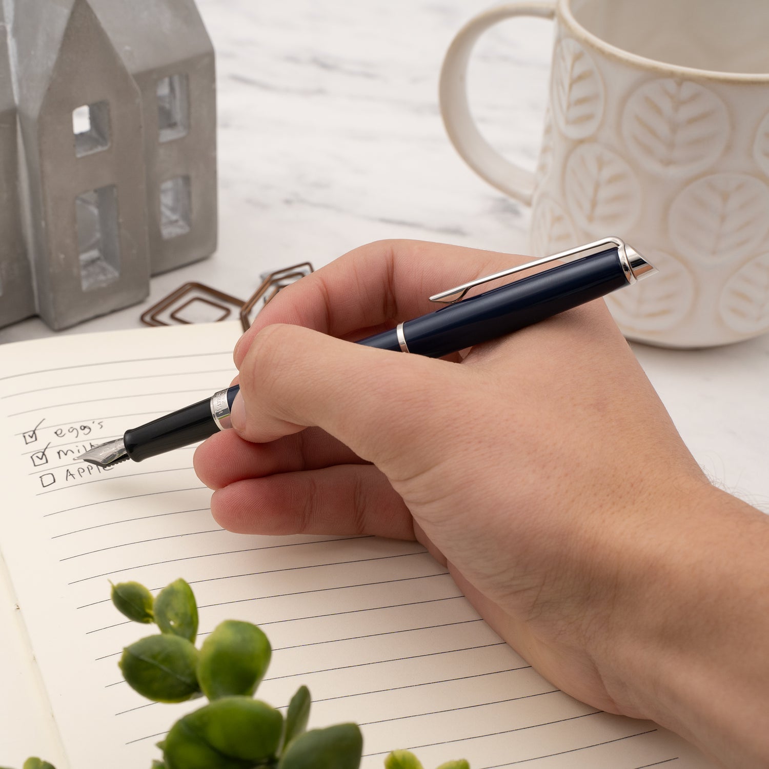 Waterman Hémisphère Fountain Pen Medium Nib - Blue with Chrome Trim